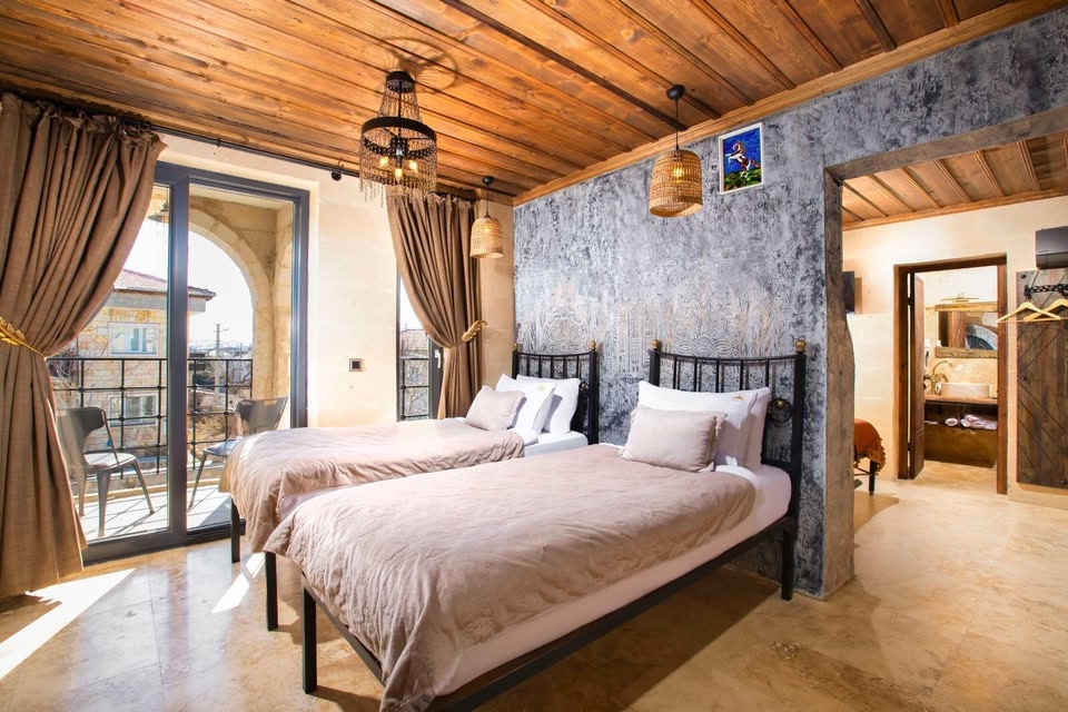 Alika Castle House