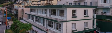 Lakeside Motel