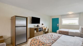 Beachside Resort Hotel