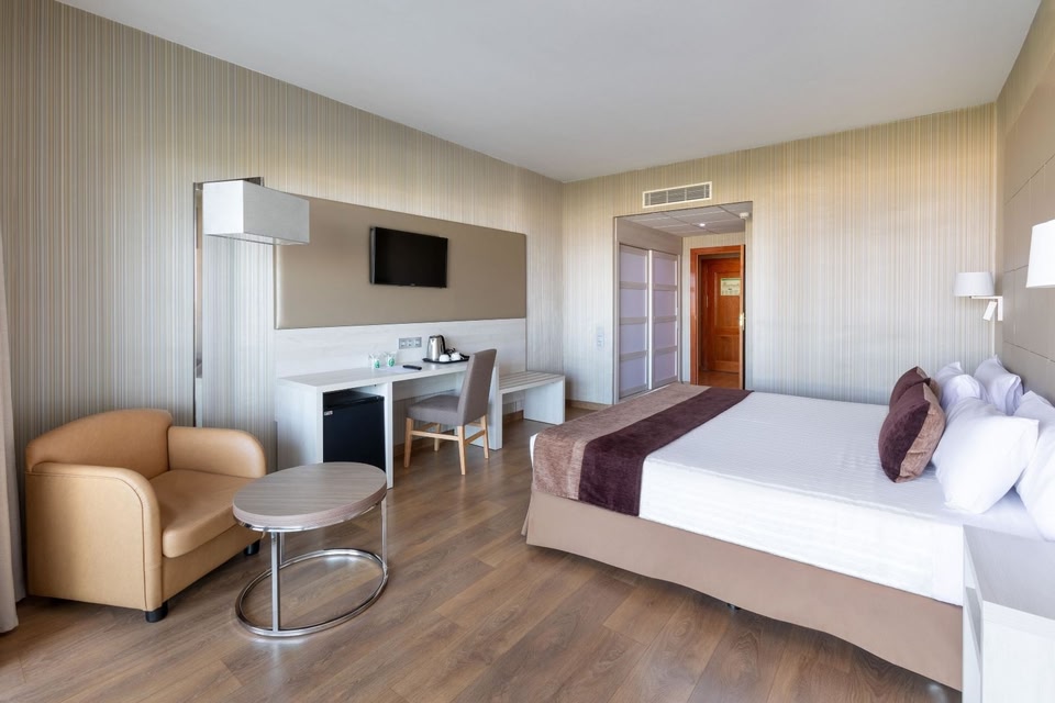 Más información sobre Hotel Best Semiramis