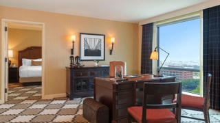 Omni Fort Worth Hotel