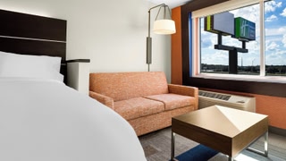 Holiday Inn Express & Suites SANFORD- Lake Mary by IHG