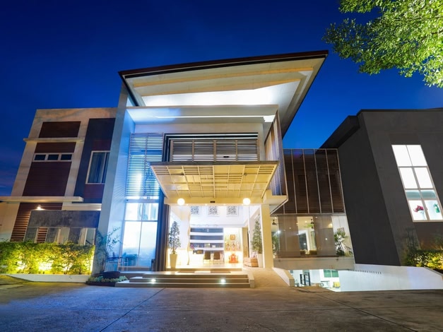 A2 Pool Resort, Phuket Town - Scheduled Shuttle to Phuket Old Town