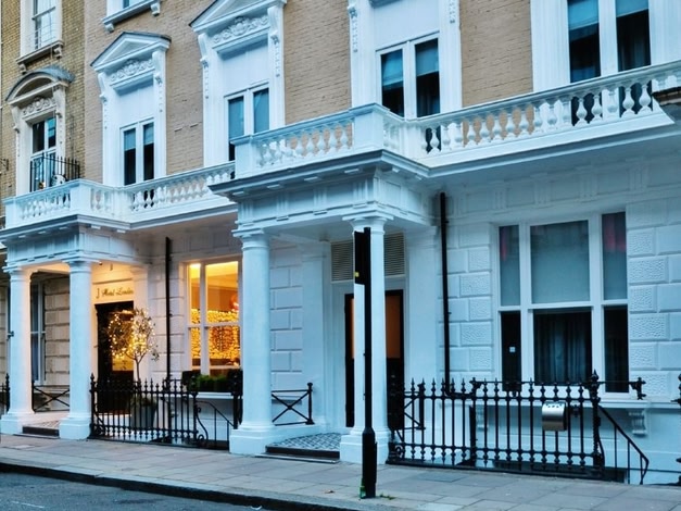 The Porchester Hotel