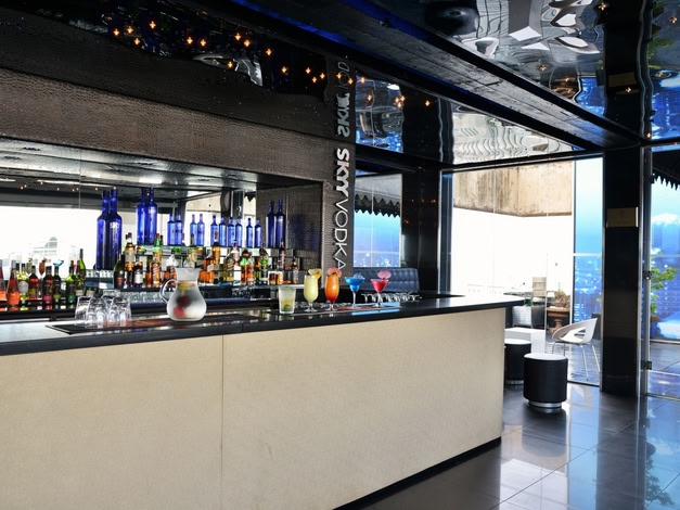 Reef Hotel