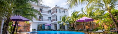 Hung Vuong Resort