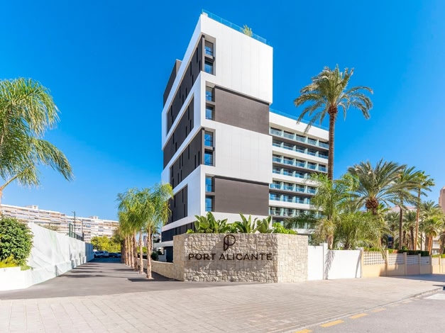 Port Alicante City & Beach