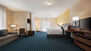 Fairfield Inn & Suites Charlottesville Downtown/University Area