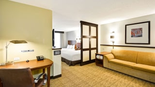 Hyatt Place Chicago/Naperville/Warrenville