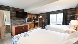 Delton Oaks Resort