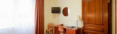 Voyage Hotel