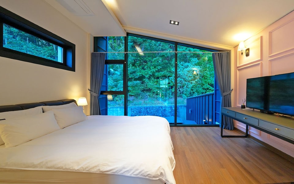 Ulsan Daon Pool Villa