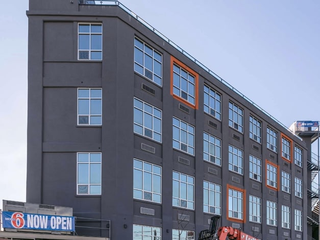 Feather Factory Hotel