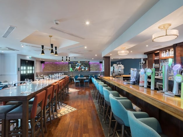 McWilliam Park Hotel