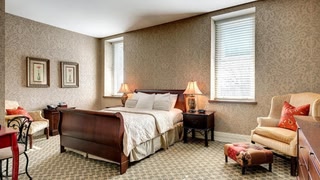 Nicollet Island Inn