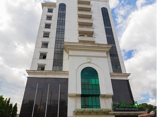 Hotel Benilde Maison De La Salle