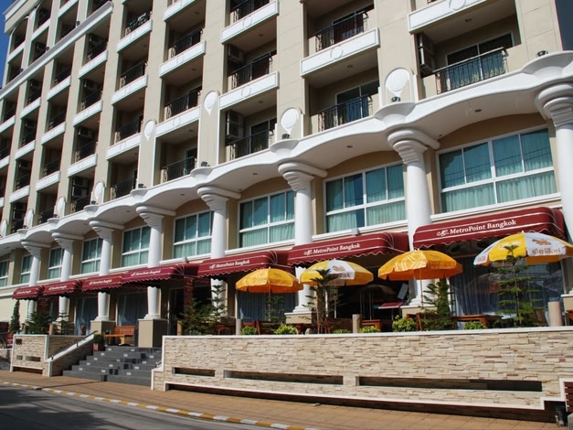 Metro Point Bangkok