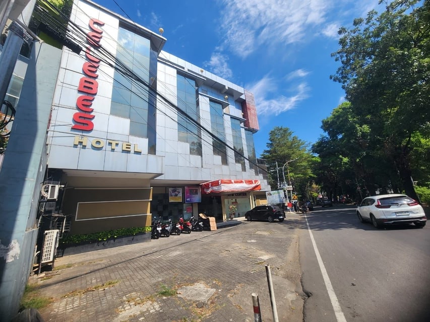 CELEBES Hotel