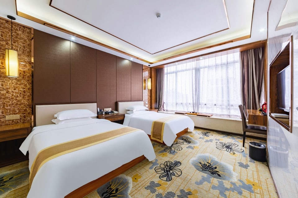 Huangting Hostel