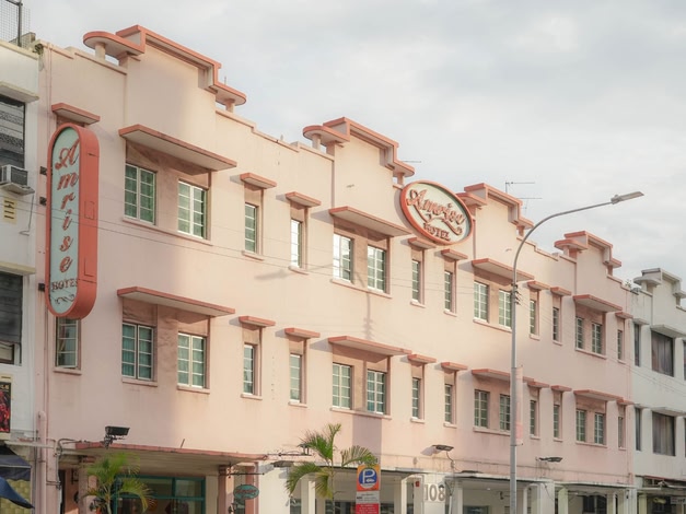 Amrise Hotel