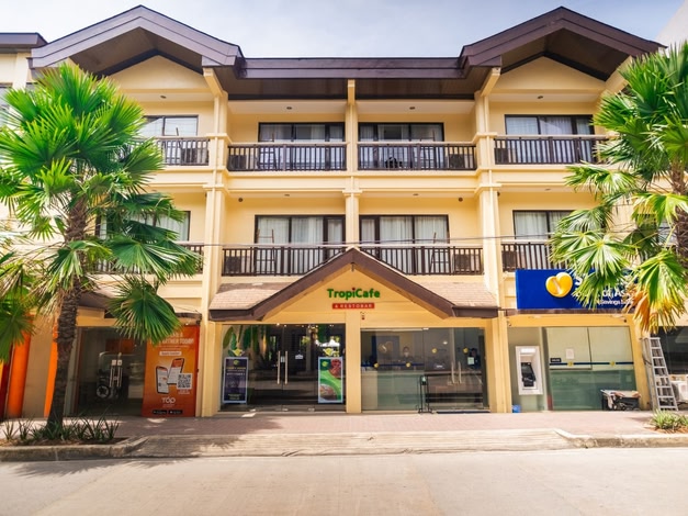 Boracay Tropics Resort Hotel