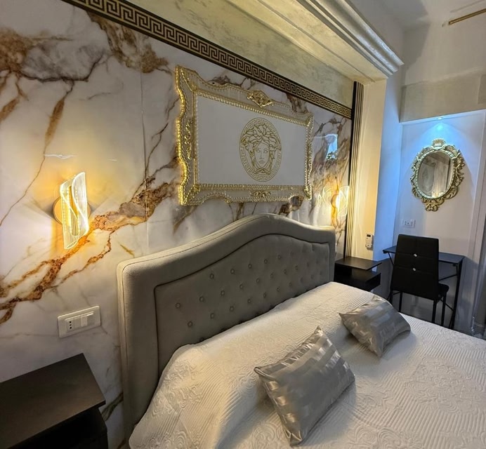 Suite Rooms Empire