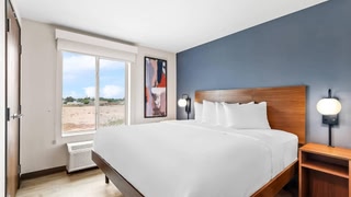 Everhome Suites El Paso Airport Near Fort Bliss by Choice Hotels