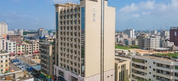 Lavande Hotel (Zhanjiang Donghai Island)、湛江のホテル - スカイ