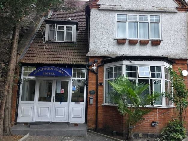 Golders Park Hotel