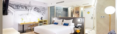 Yello Hotel Harmoni