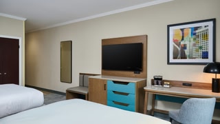 DoubleTree by Hilton Chatsworth