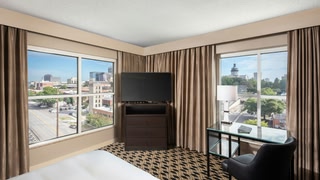 Hilton Columbia Center