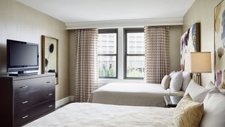 The Raphael Hotel, Autograph Collection