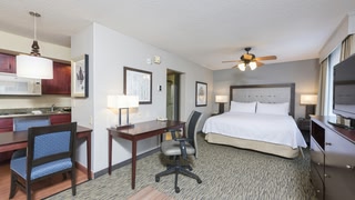 Homewood Suites by Hilton Bloomington