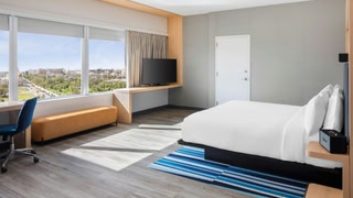 Aloft by Marriott Tampa Downtown