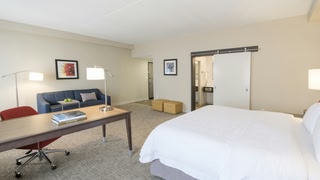 Hampton Inn and Suites Tulsa Downtown