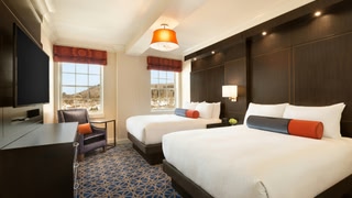 Hotel Saranac, Curio Collection by Hilton