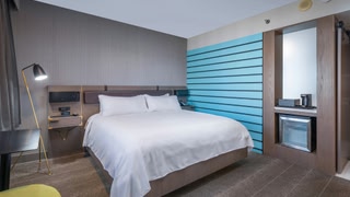 Renaissance Reno Downtown Hotel & Spa