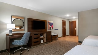 Hampton Inn & Suites Fort Wayne Downtown