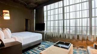 Embassy Suites Rockford Riverfront