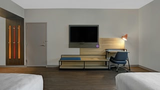 Tru by Hilton Milwaukee Downtown