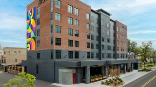 Motto By Hilton Bentonville Downtown