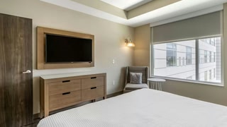 DoubleTree by Hilton Greenville Woodruff Road