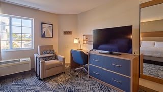 Candlewood Suites - Peoria at Grand Prairie by IHG