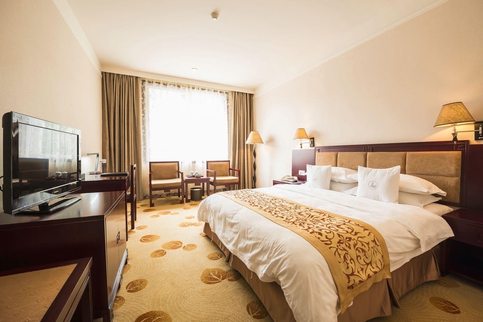 Luming Hotel