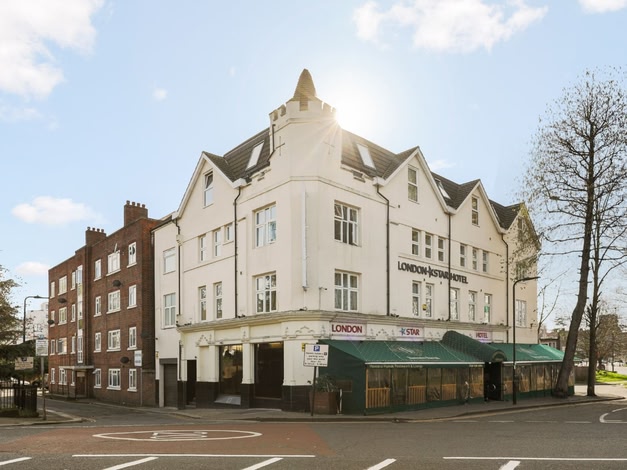 London Star Hotel