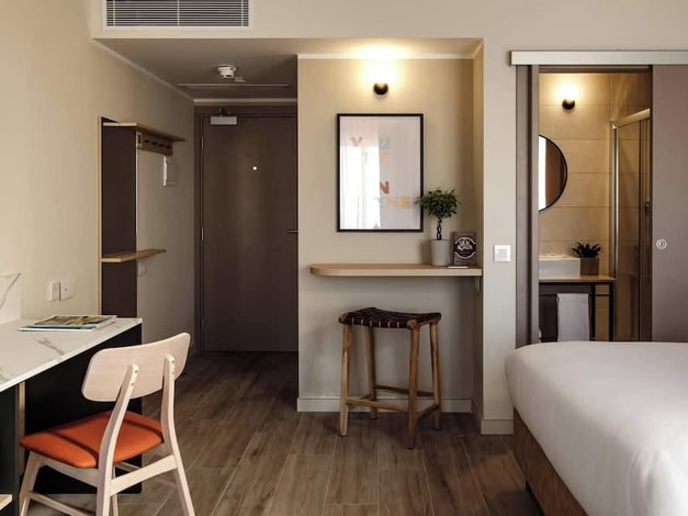 Strand Suites By Neu Collective
