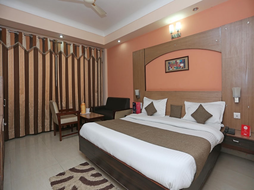 Hotel Dolphin