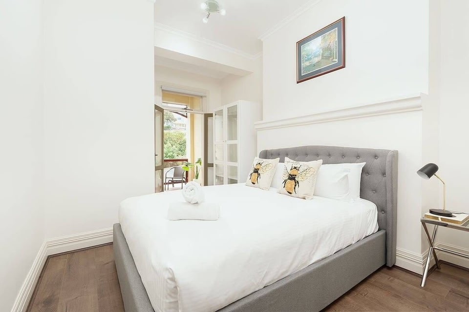 STUNNING Sydney Home 6