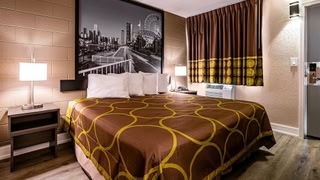 Super 8 by Wyndham Rockford South